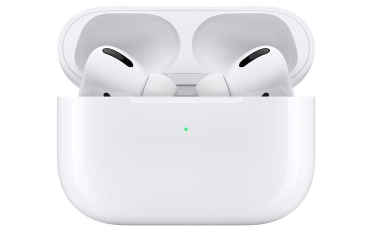 Почему один наушник AirPods играет тише другого?